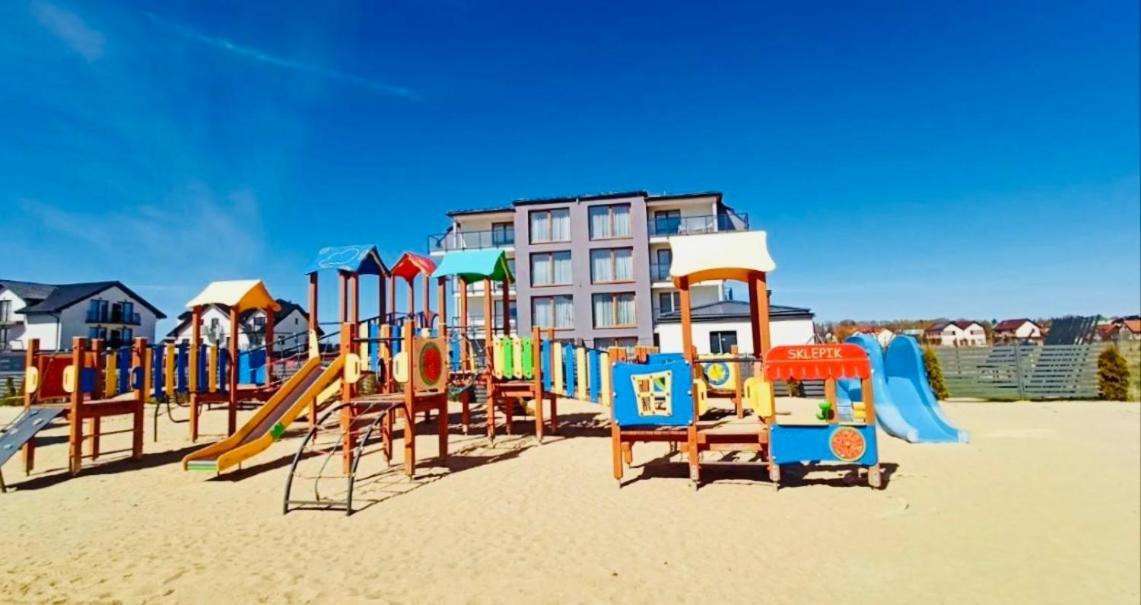 Klimatyzowany Apartament Blue , Sarbinowo Parking Basen Exteriör bild