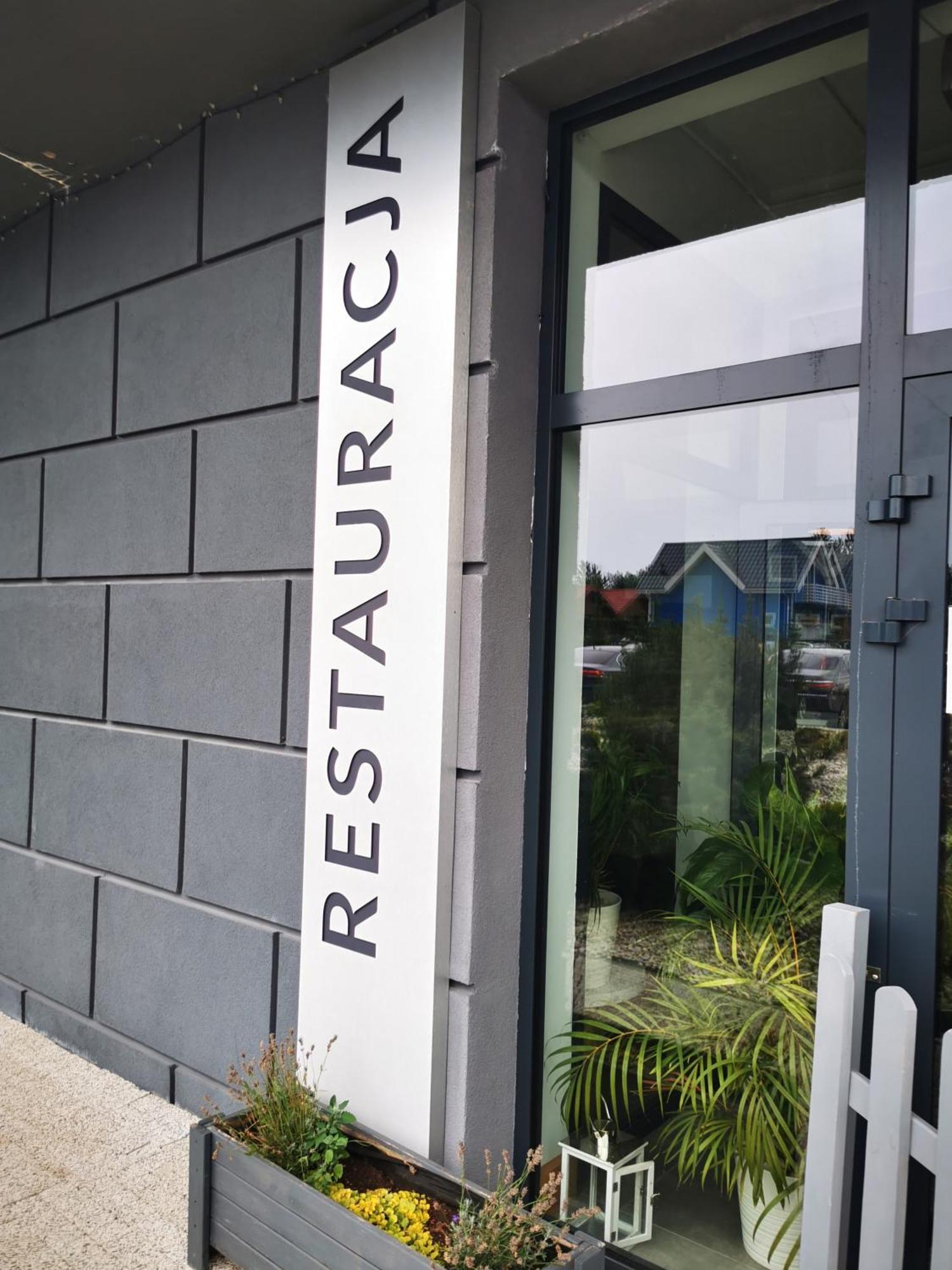Klimatyzowany Apartament Blue , Sarbinowo Parking Basen Exteriör bild